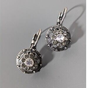 Silver Tone Gray Rhinestone Drop Earrings Leverback Dangle Sparkle